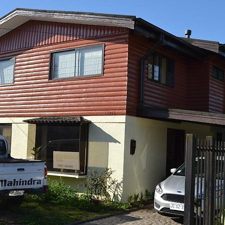 Hospedaje Fabiola, Alojamiento Familiar. Темуко Екстериор снимка